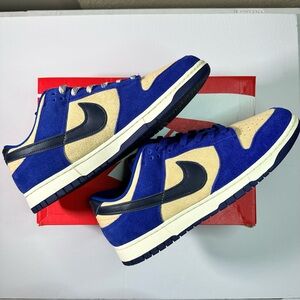 NIKE DUNK LOW BLUE SUEDE SIZE 13W/11.5M